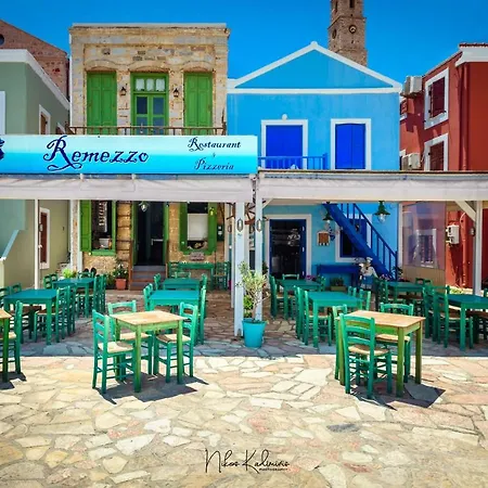 Nikols Apartamento Chalki Town